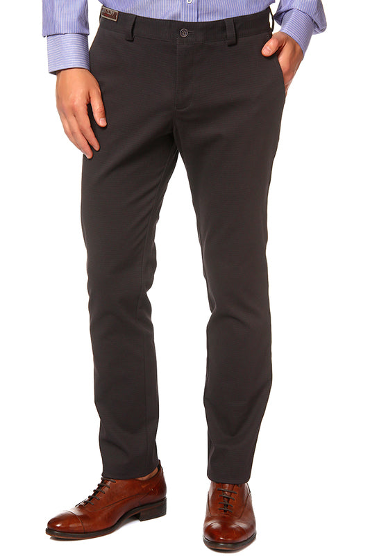 Van Cliff casual pants with pockets